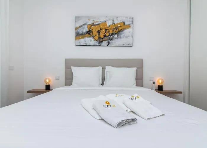 Panoramic E By Ici *